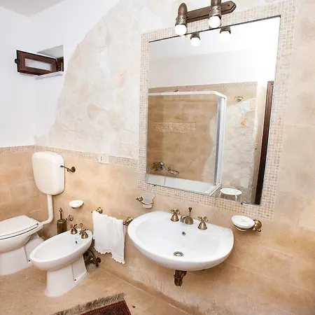 Le Suites Sul Golfo Di Taormina,con Piscina Infinity A Strapiombo Sul Mare Letojanni