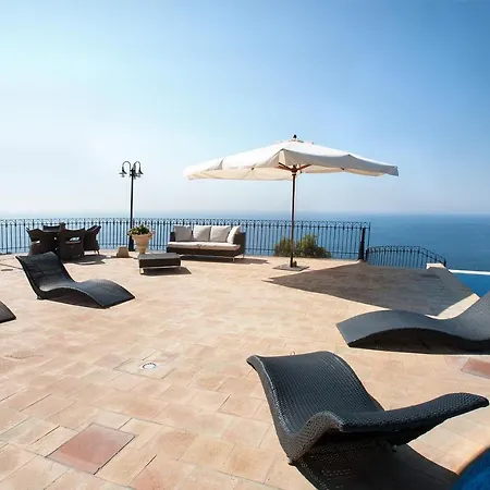 Le Suites Sul Golfo Di Taormina,con Piscina Infinity A Strapiombo Sul Mare Villa